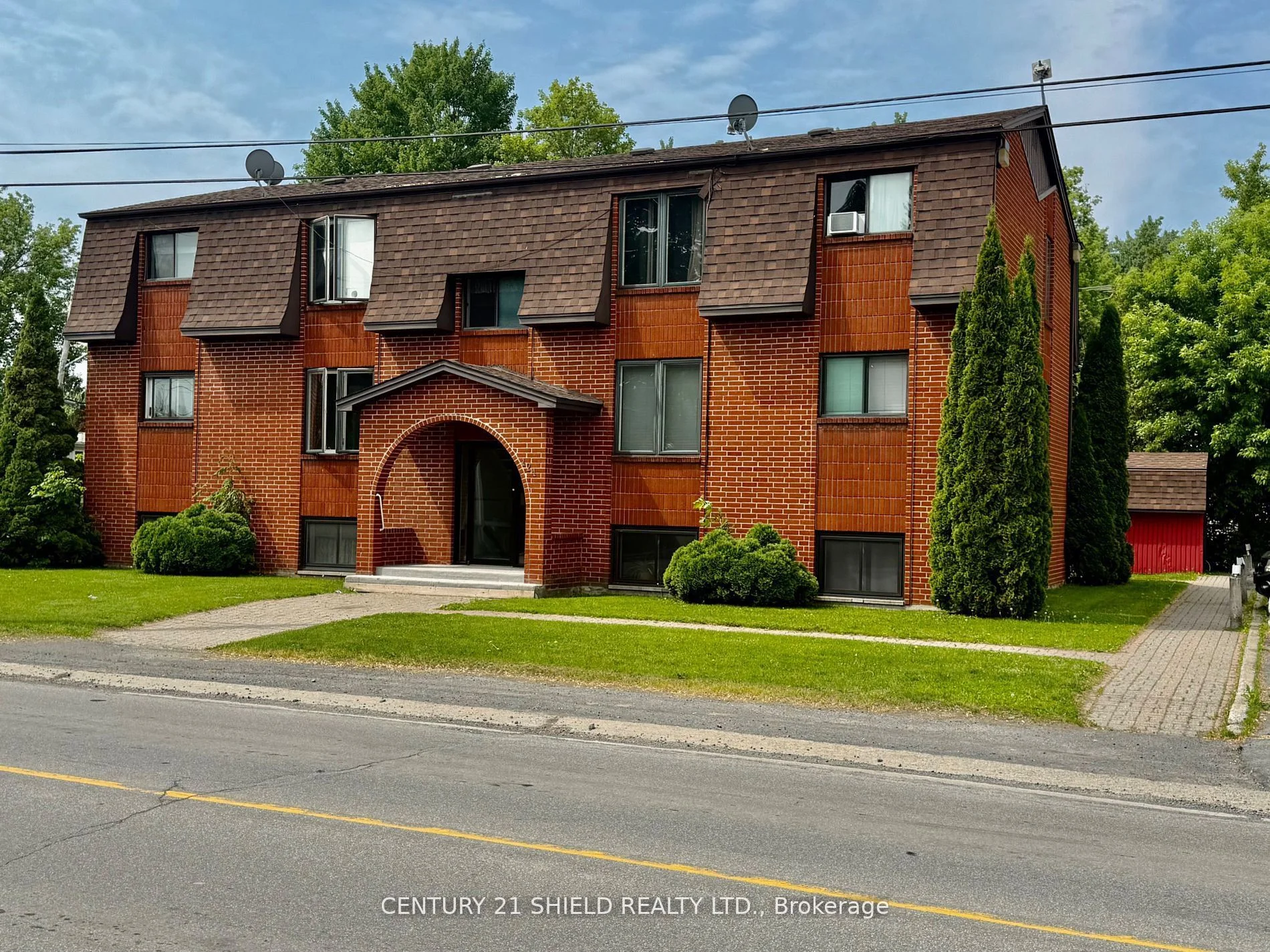 124 Military Road N, South Glengarry, ON K0C 1N0