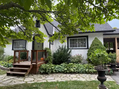 Detached in Quinte West