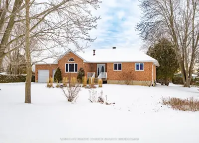 Detached in South Stormont