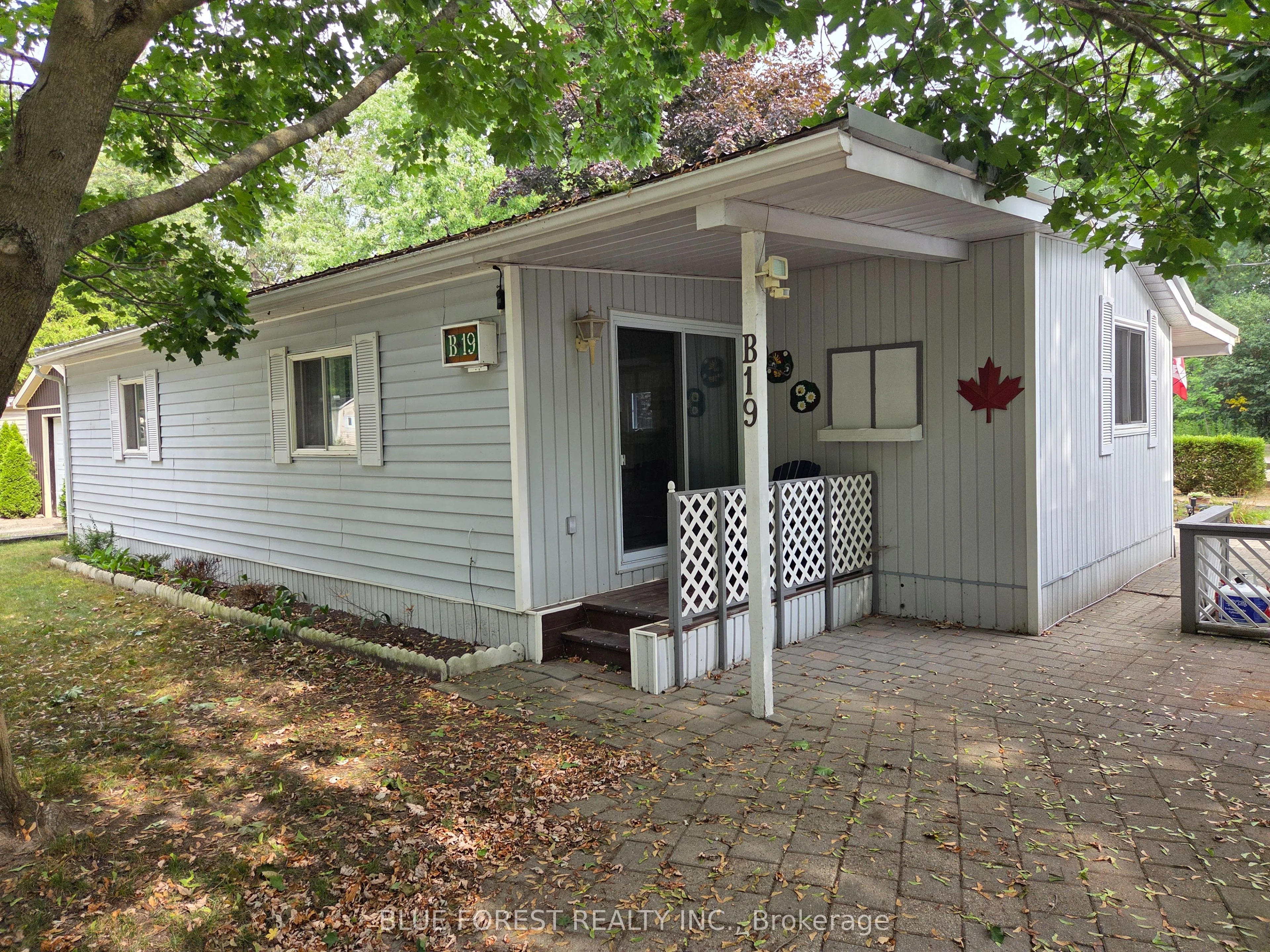 9910 Northville Crescent B19, Lambton Shores, ON N0M 2N0