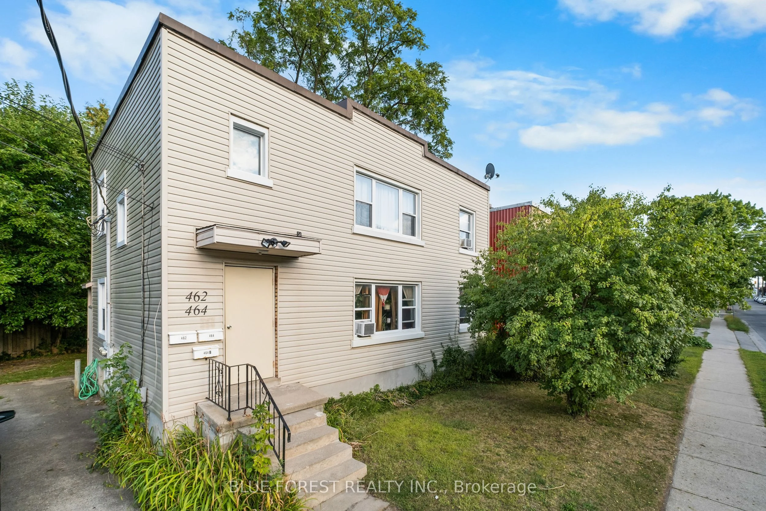 464 Ontario Street, London East, ON N5W 3X2