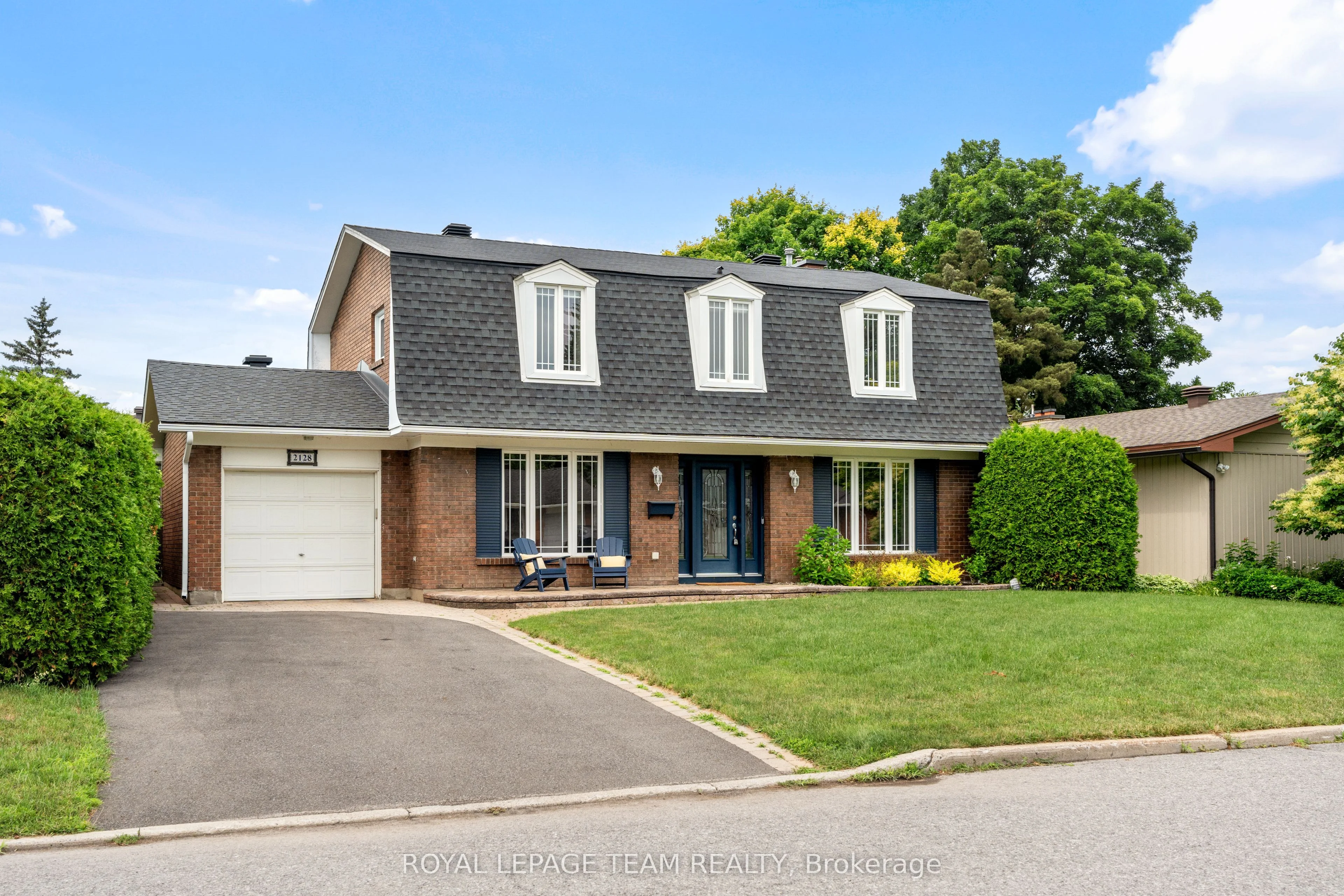 2128 Hubbard Crescent, Beacon Hill North - South and Area, ON K1J 6L2