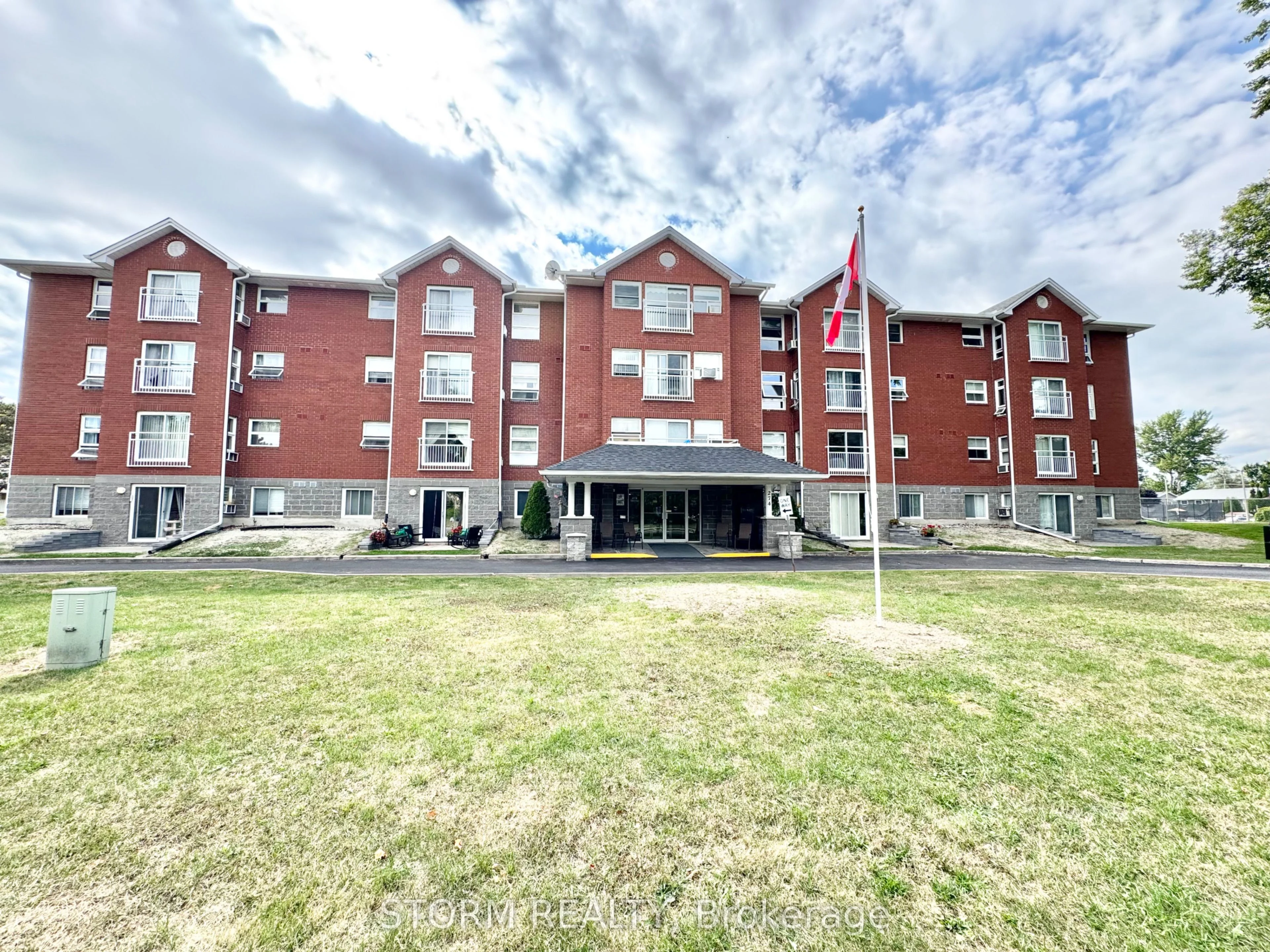 274 ORMOND Street 310, Brockville, ON K6V 6Z7
