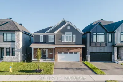 Detached in Barrhaven