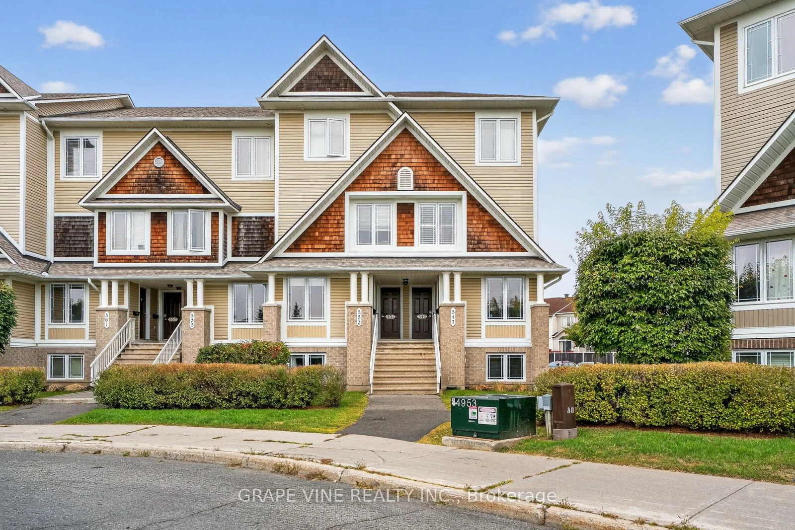 553 Lakeridge Drive, Orleans - Cumberland and Area, ON K4A 0H4