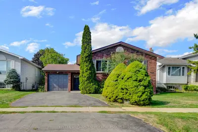 Detached in Prince Edward County