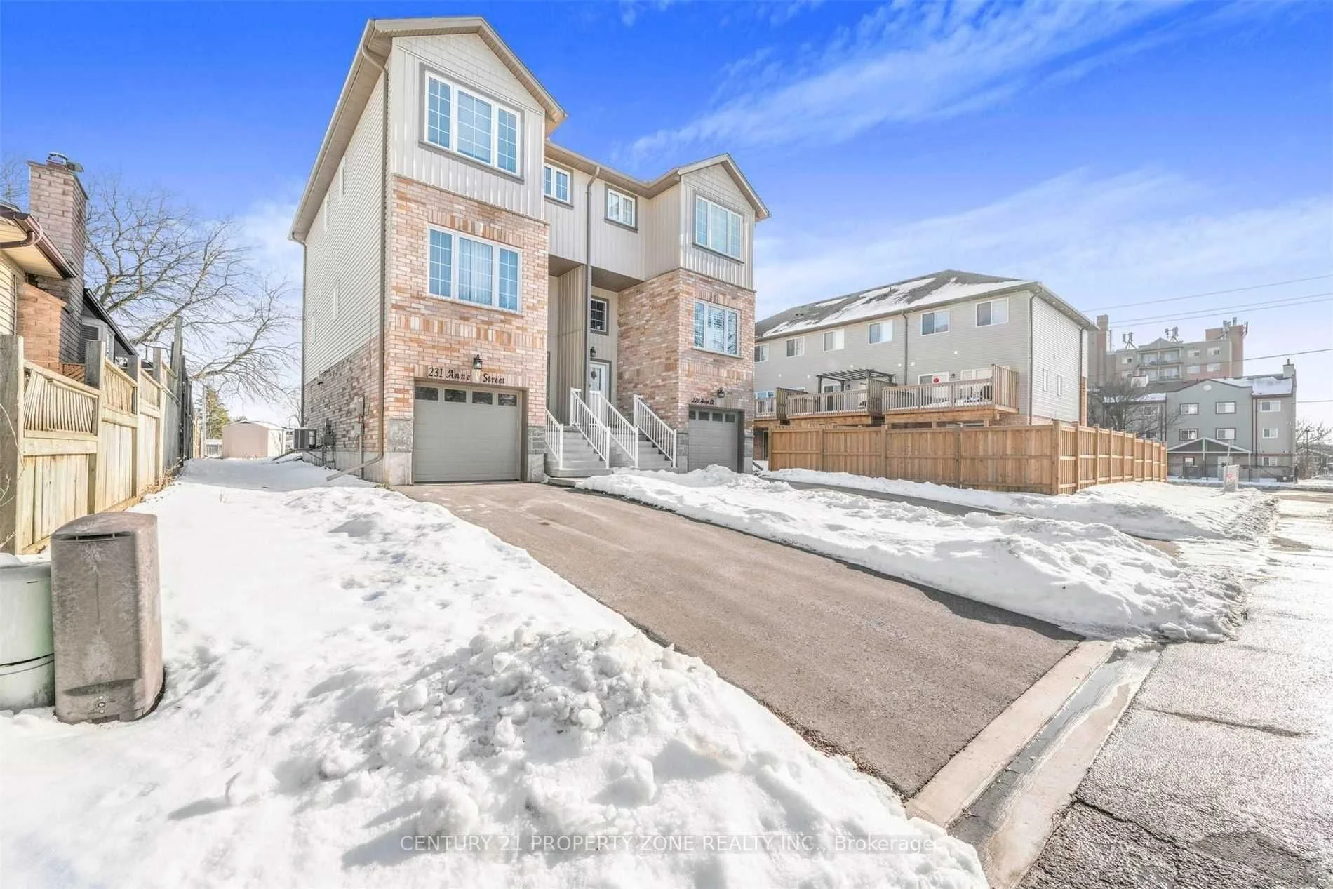 231 Anne Street, Cambridge, ON N3H 3V6