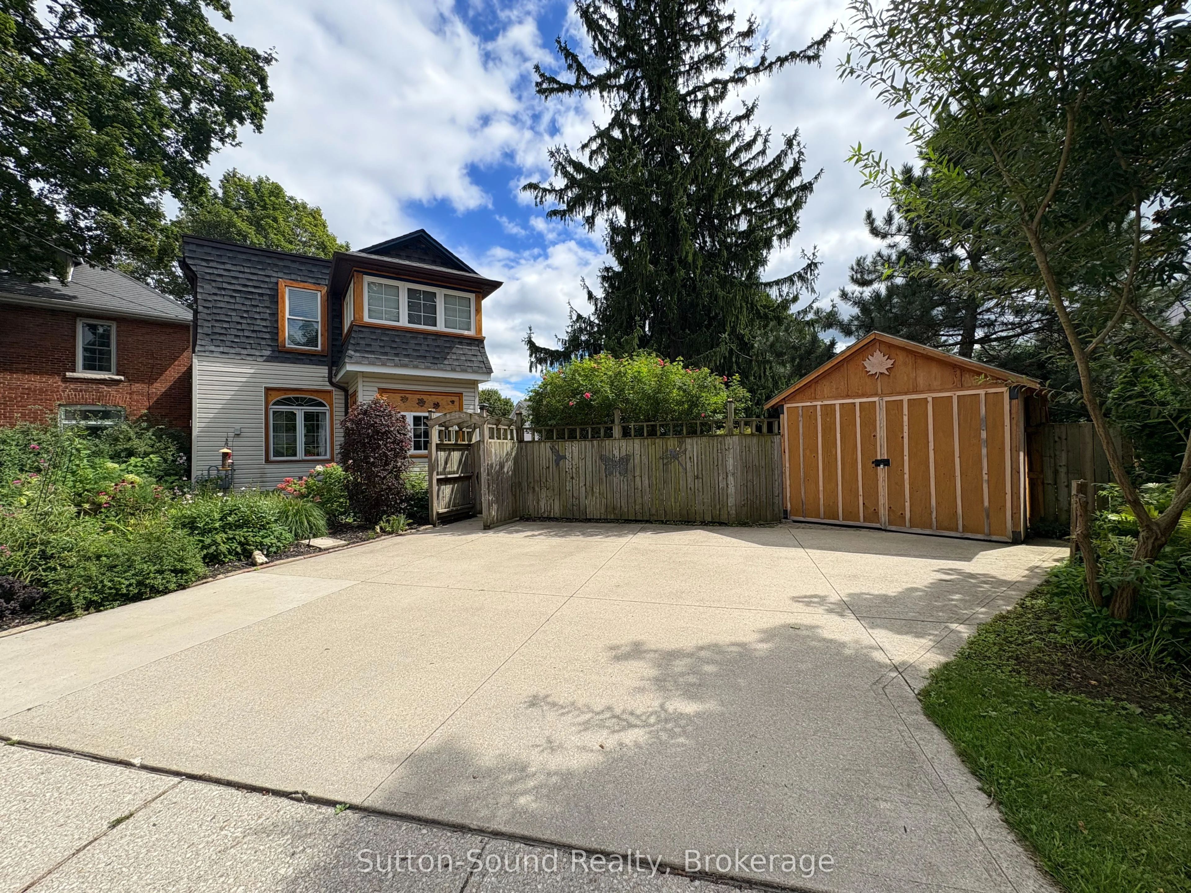 155 5th St. A Street E, Owen Sound, ON N4K 1C4
