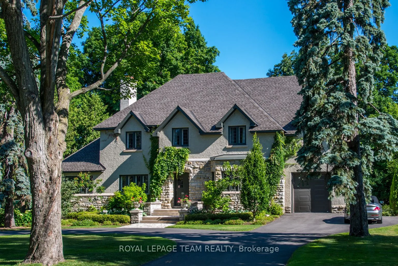 251 Park Road, Rockcliffe Park, ON K1M 0C9