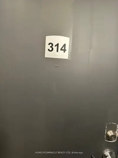 Condo Apartment in Waterloo