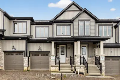 Att/Row/Townhouse in Peterborough