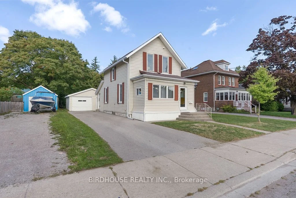 40 Durham Street W, Kawartha Lakes, ON K9V 2P5