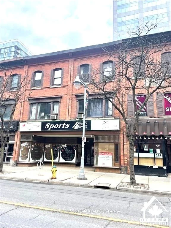 151 BANK Street 2, Ottawa Centre, ON K1P 5N7