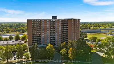 Condo Apartment in Beacon Hill North - South and Area