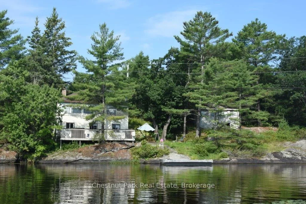 Detached in Gravenhurst