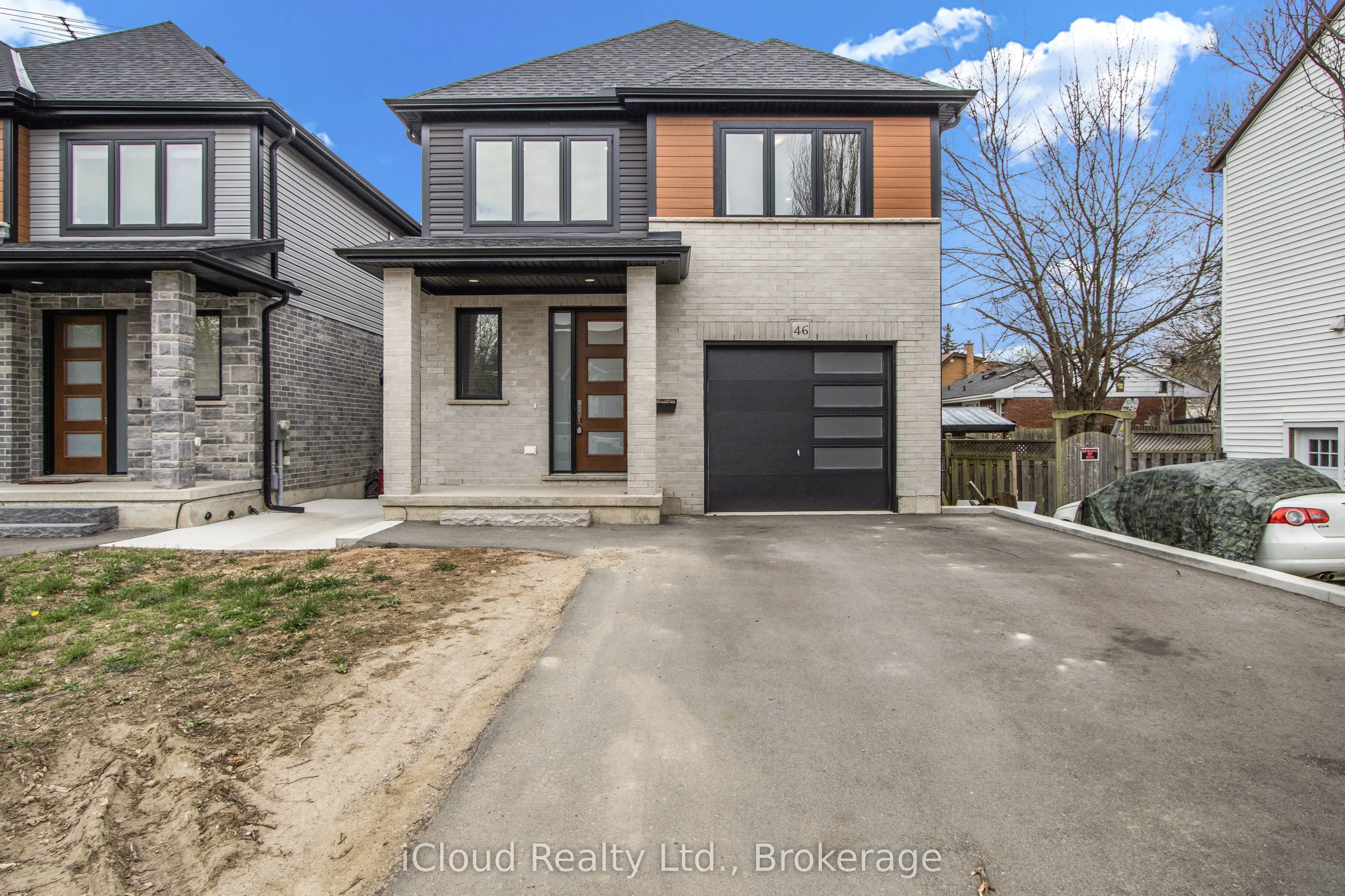 46 Lowell Street N, Cambridge, ON N1R 5C9