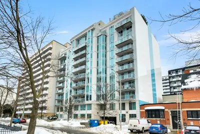 Condo Apartment in Ottawa Centre