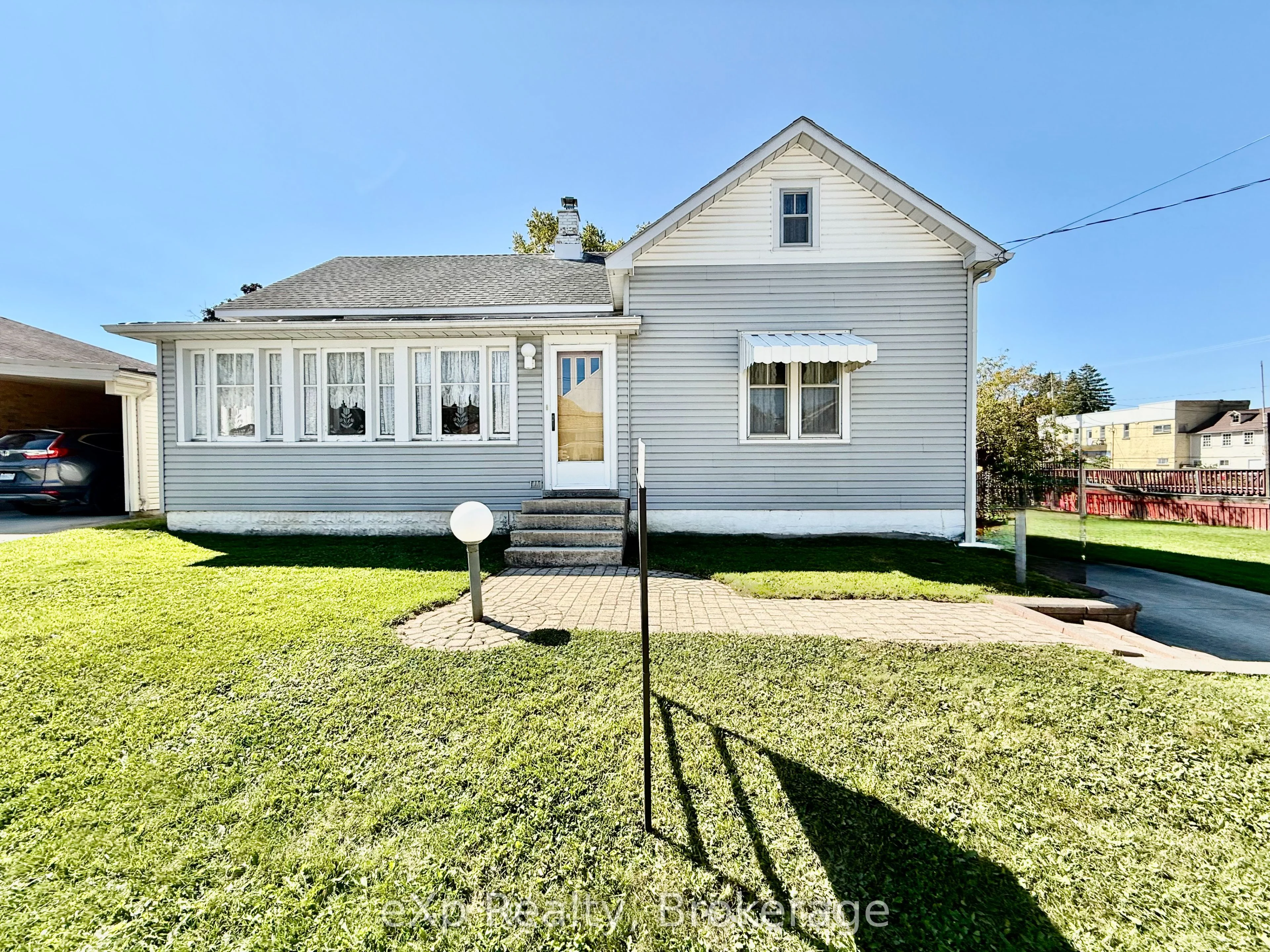 2 Simpson Street, South Bruce, ON N0G 2J0