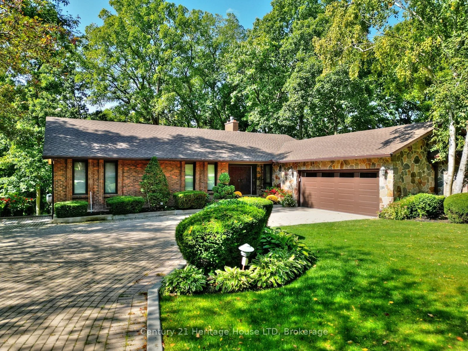 38 Melrose Drive, Niagara-on-the-Lake, ON L0S 1J0