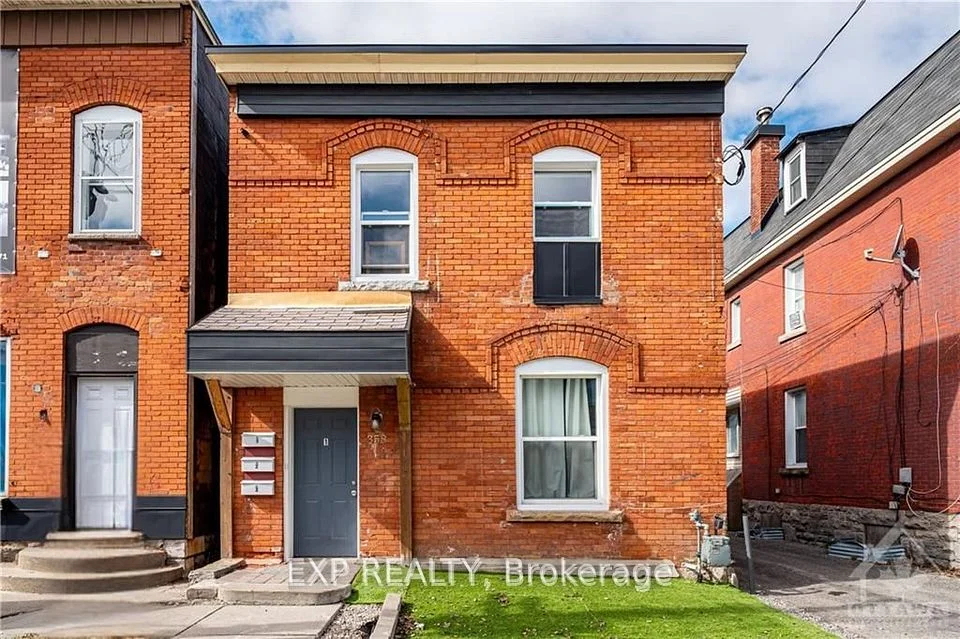 358 Booth Street 3, West Centre Town, ON K1R 7K4