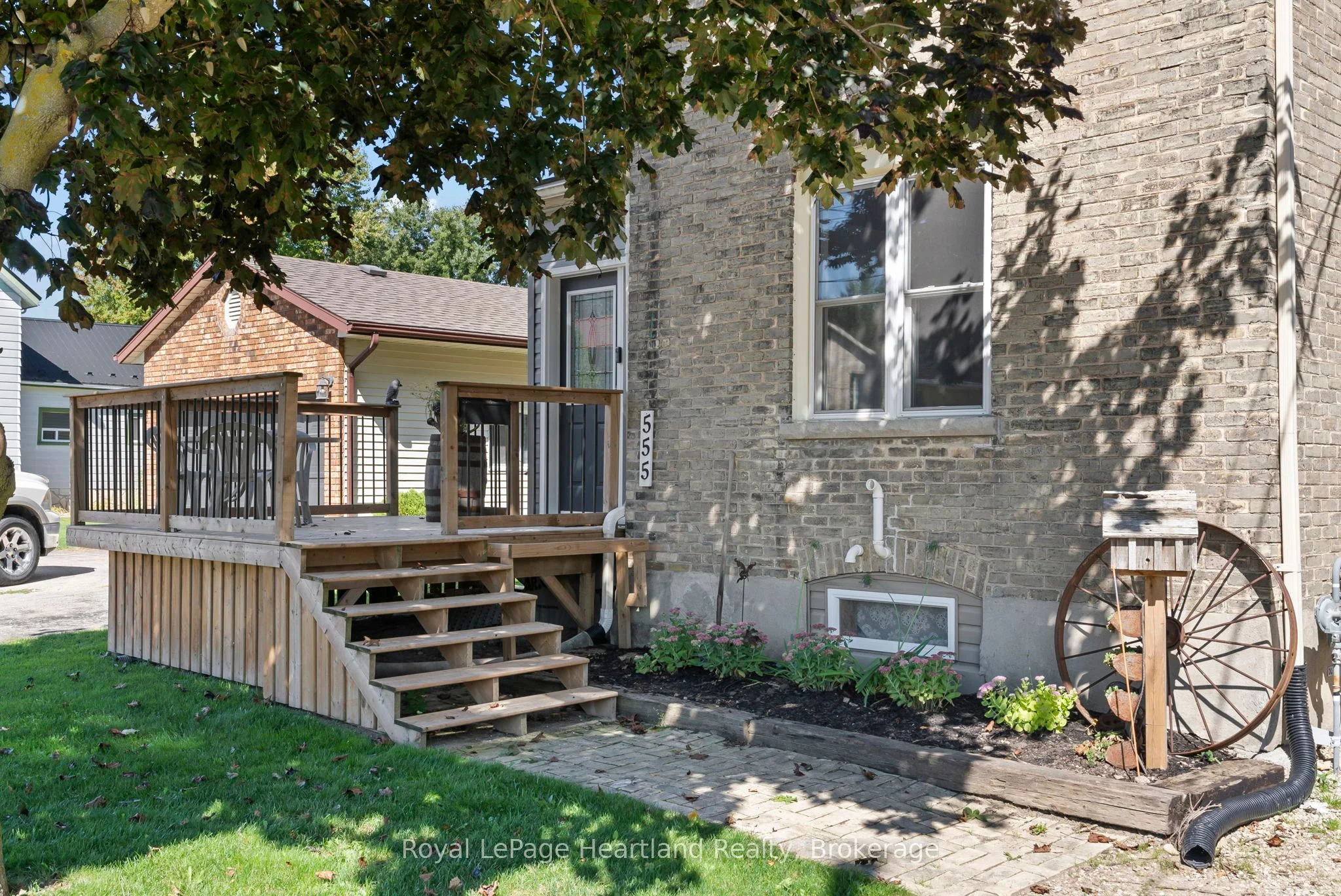 555 Raglan Street, Minto, On N0g 2p0