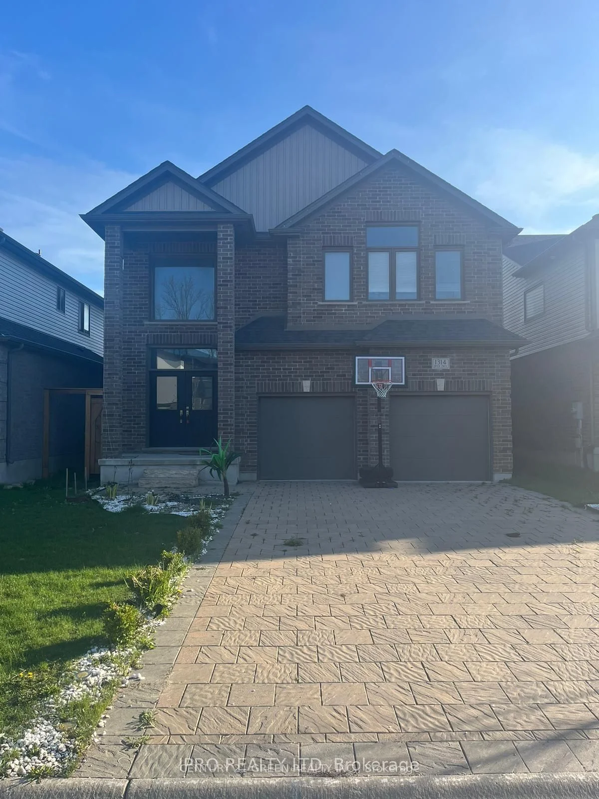 1314 Dyer Crescent, London North, ON N6K 0S7