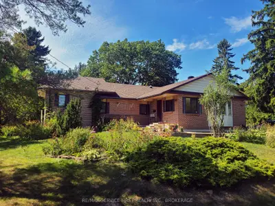 Detached in Kingston