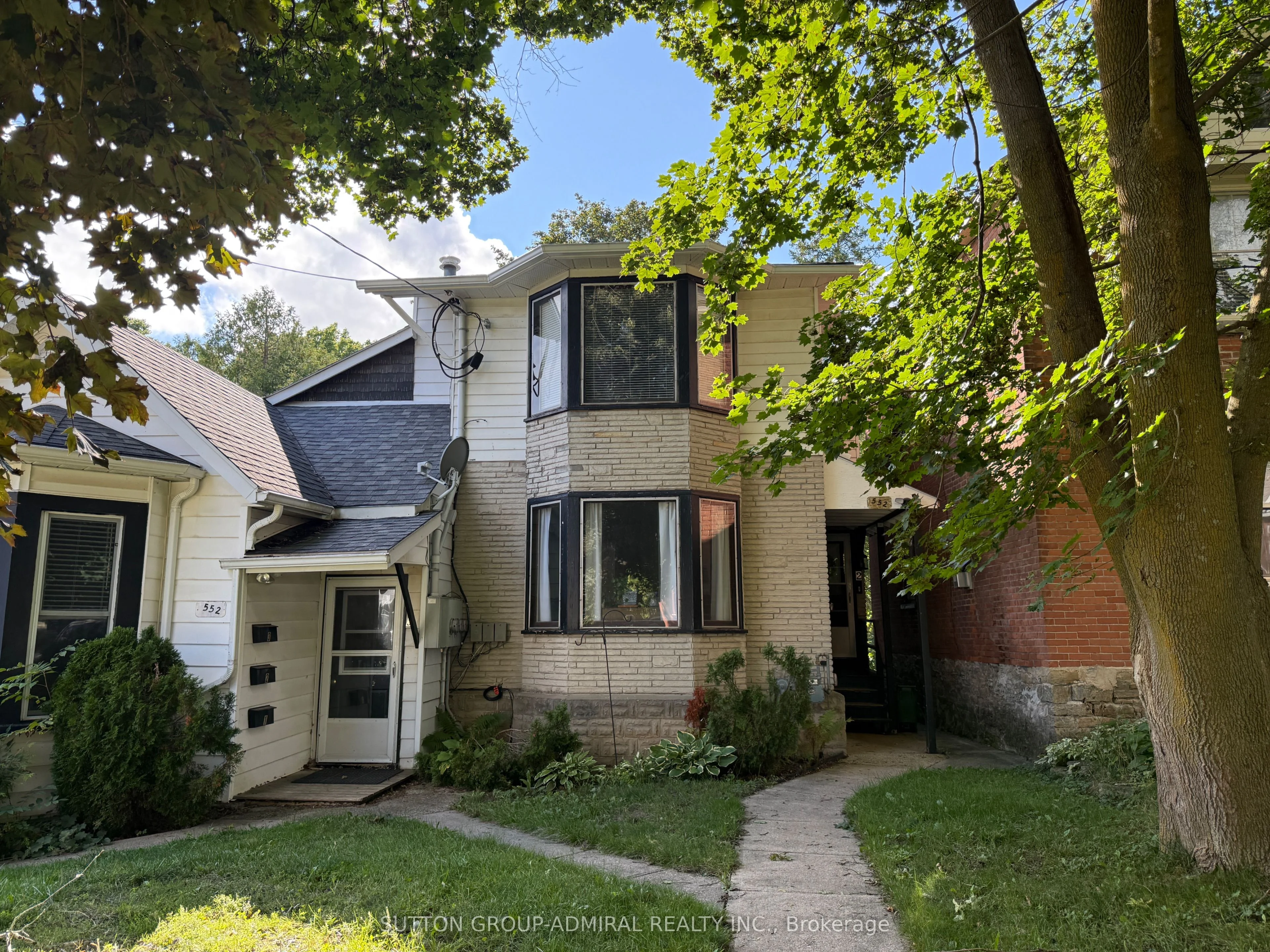552 4th Avenue 2, Owen Sound, ON N4K 2N2