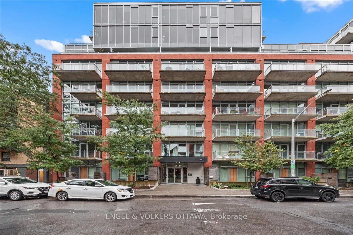 Condo Apartment in Ottawa Centre