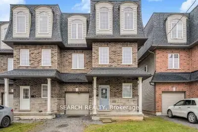 Att/Row/Townhouse in St. Catharines