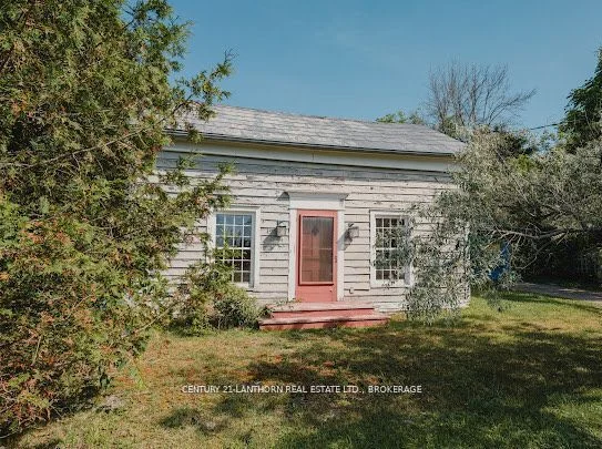 6419 County Road 2 Road, Loyalist, ON K0H 2H0
