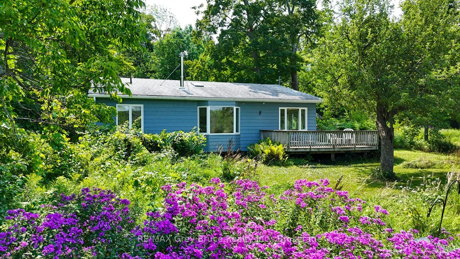 65 Lawrence Road, South Bruce Peninsula, ON N0H 2T0