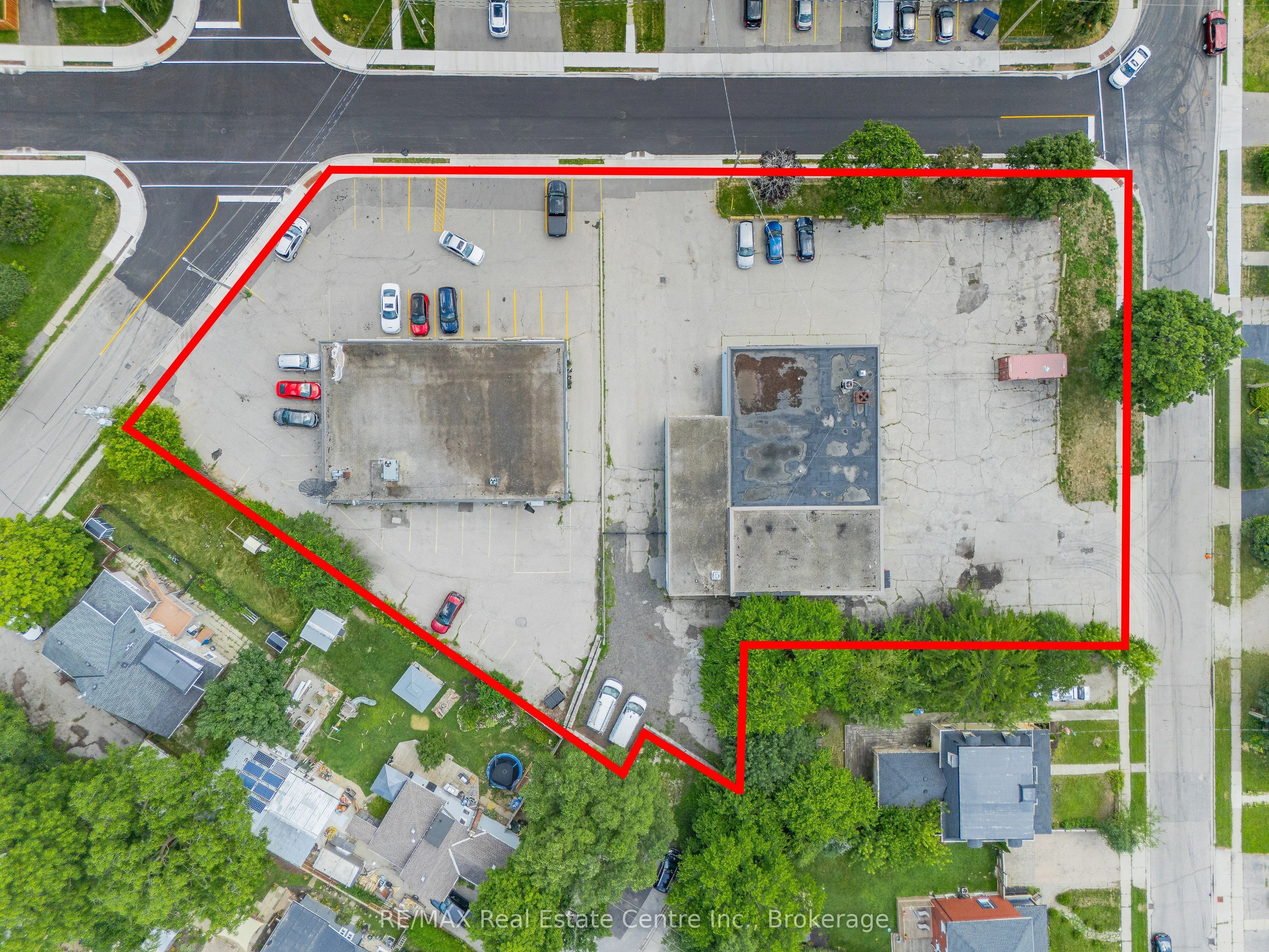 8 & 12 Oxford Street, Cambridge, On N1r 1m2