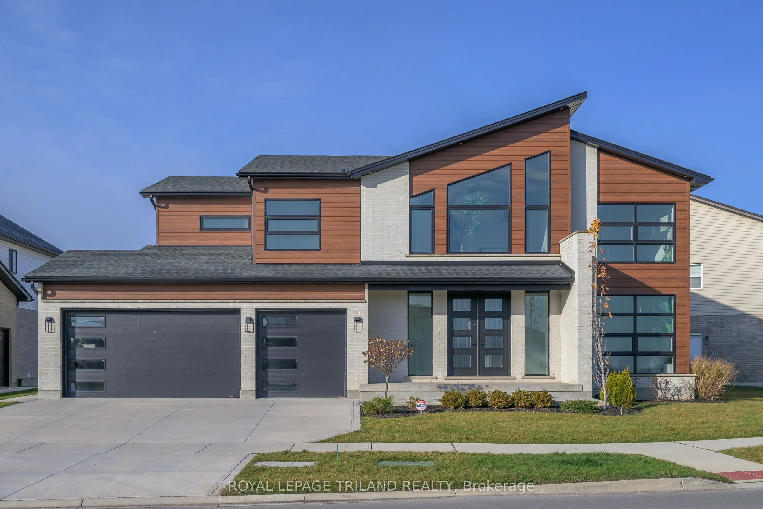 177 Middleton Avenue, London South, ON N6L 0G1