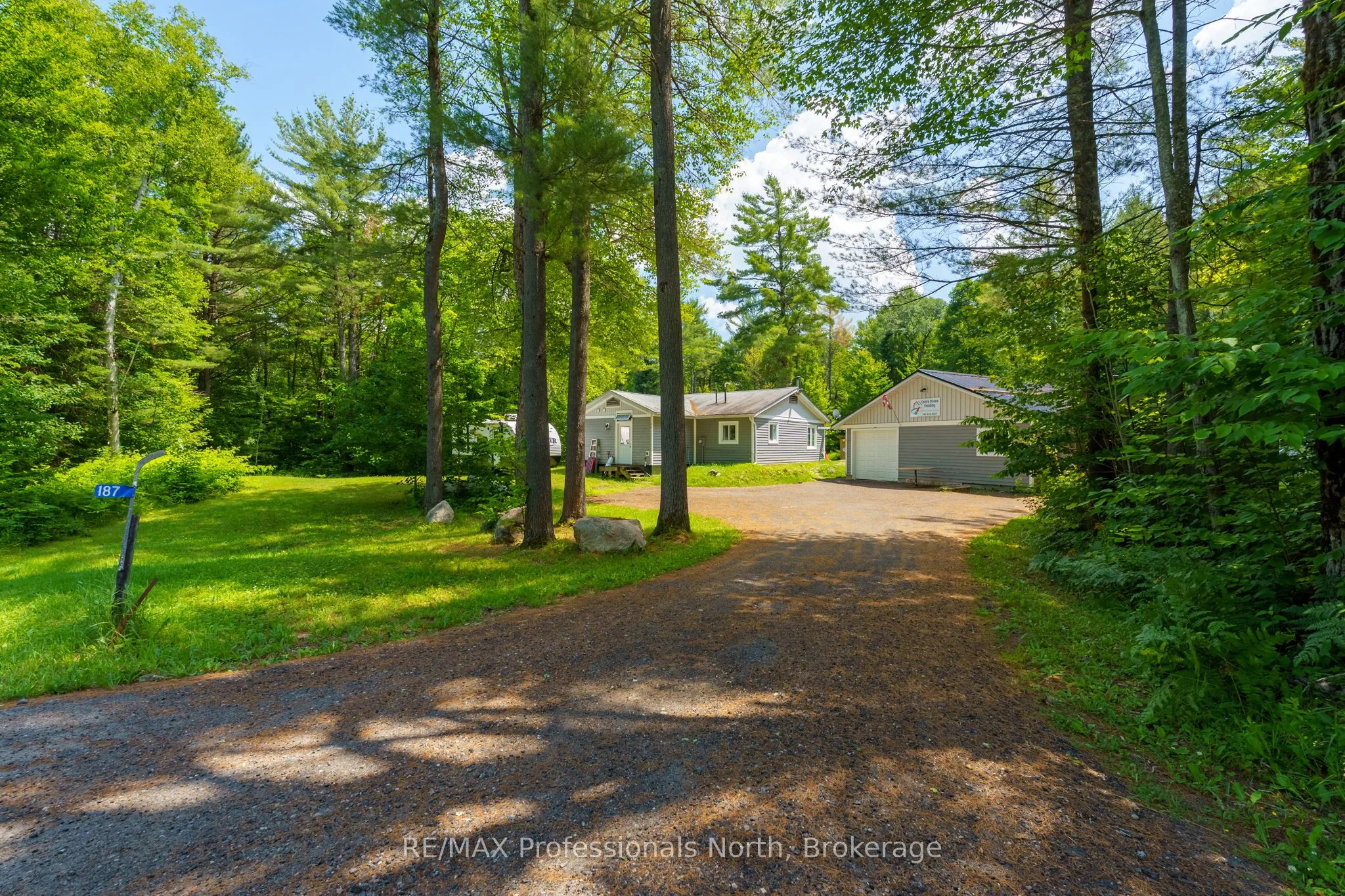 187 Stephenson 4 Road W, Huntsville, ON P0B 1L0