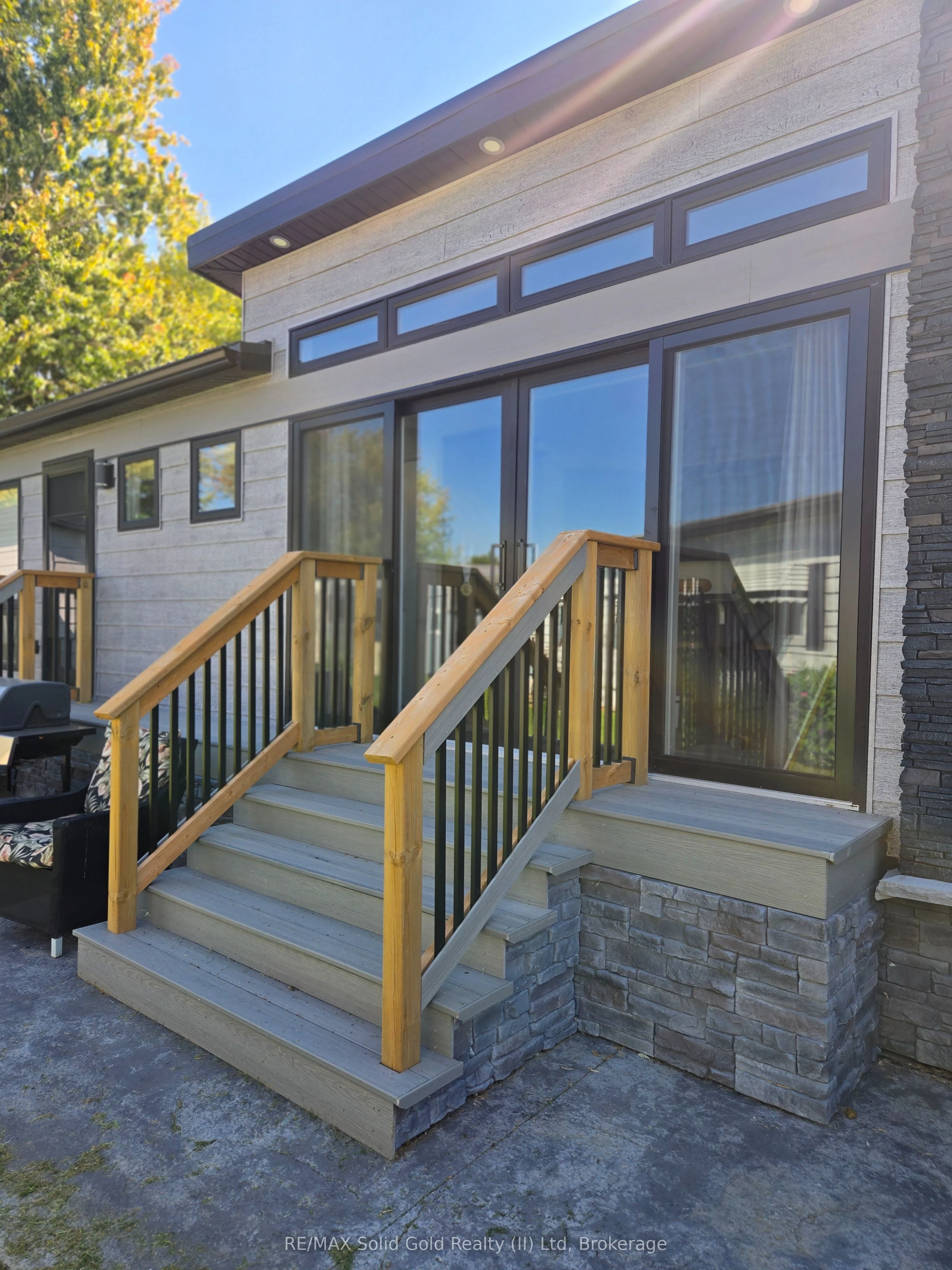 22220 Charing Cross Road 30, Chatham-Kent, ON N7M 5V8