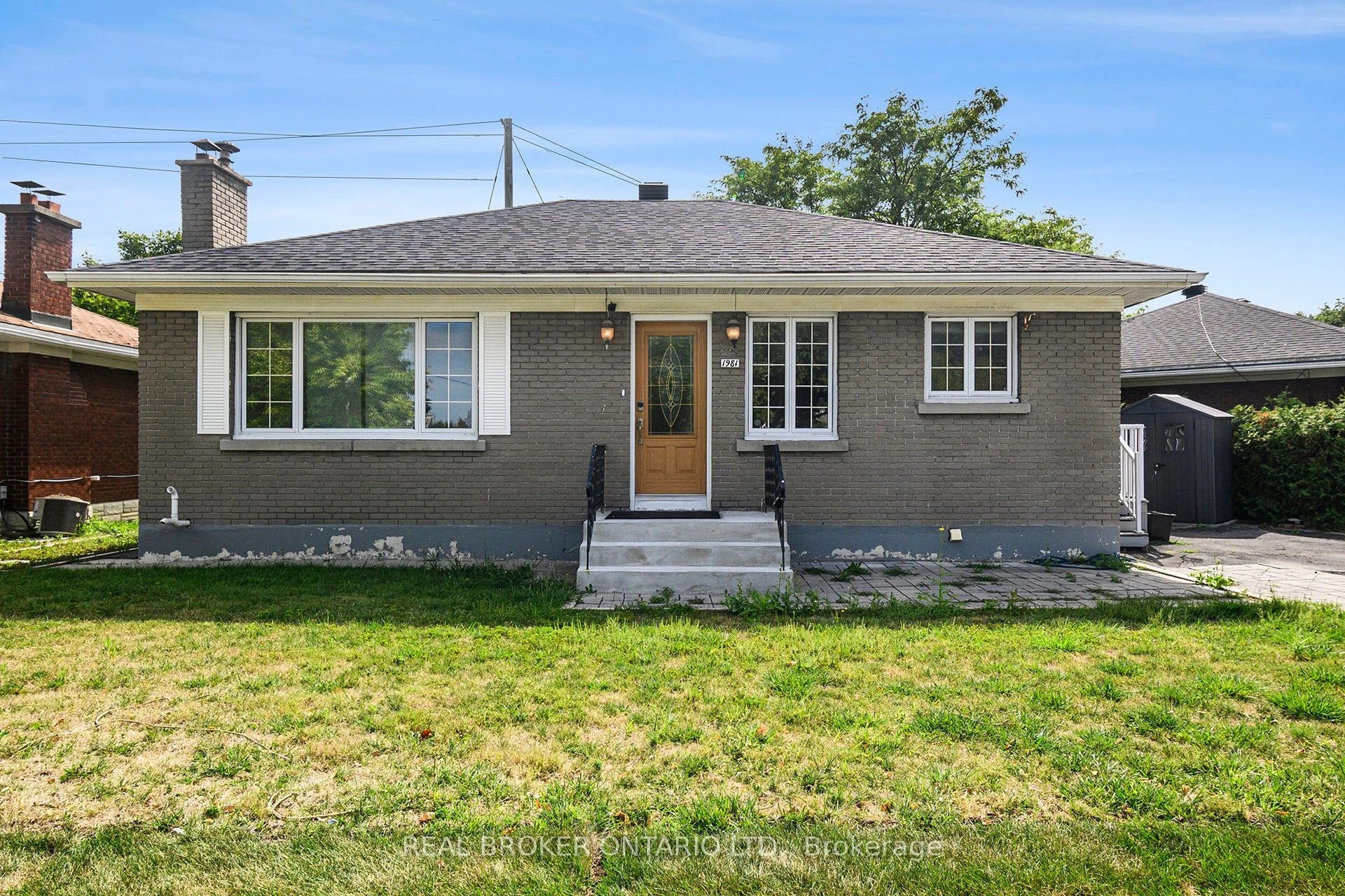 1981 Haig Drive, Elmvale Acres and Area, ON K1G 2J9