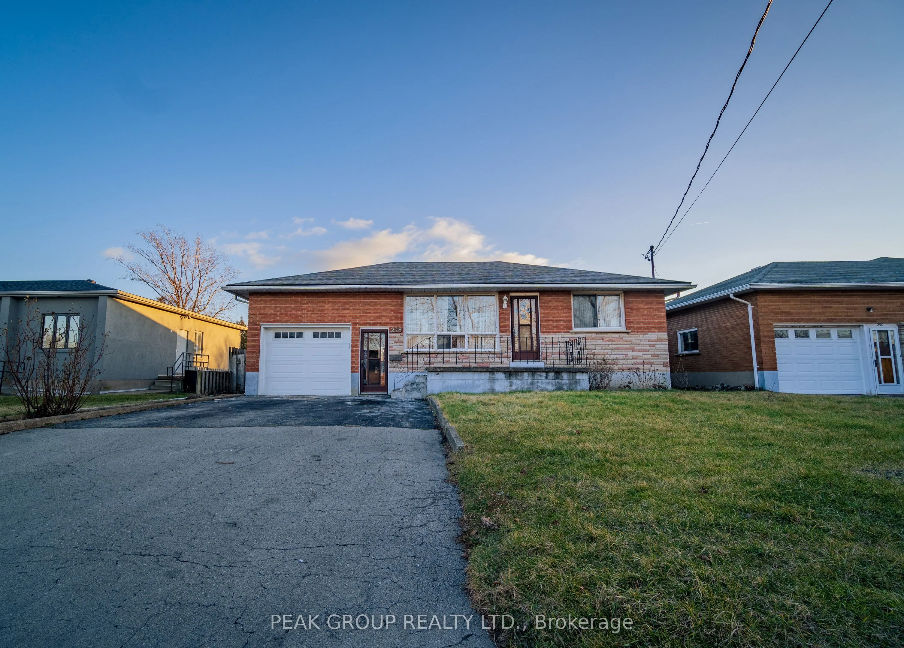 248 BERTIE Street UPPER, Fort Erie, ON L2A 1Z6