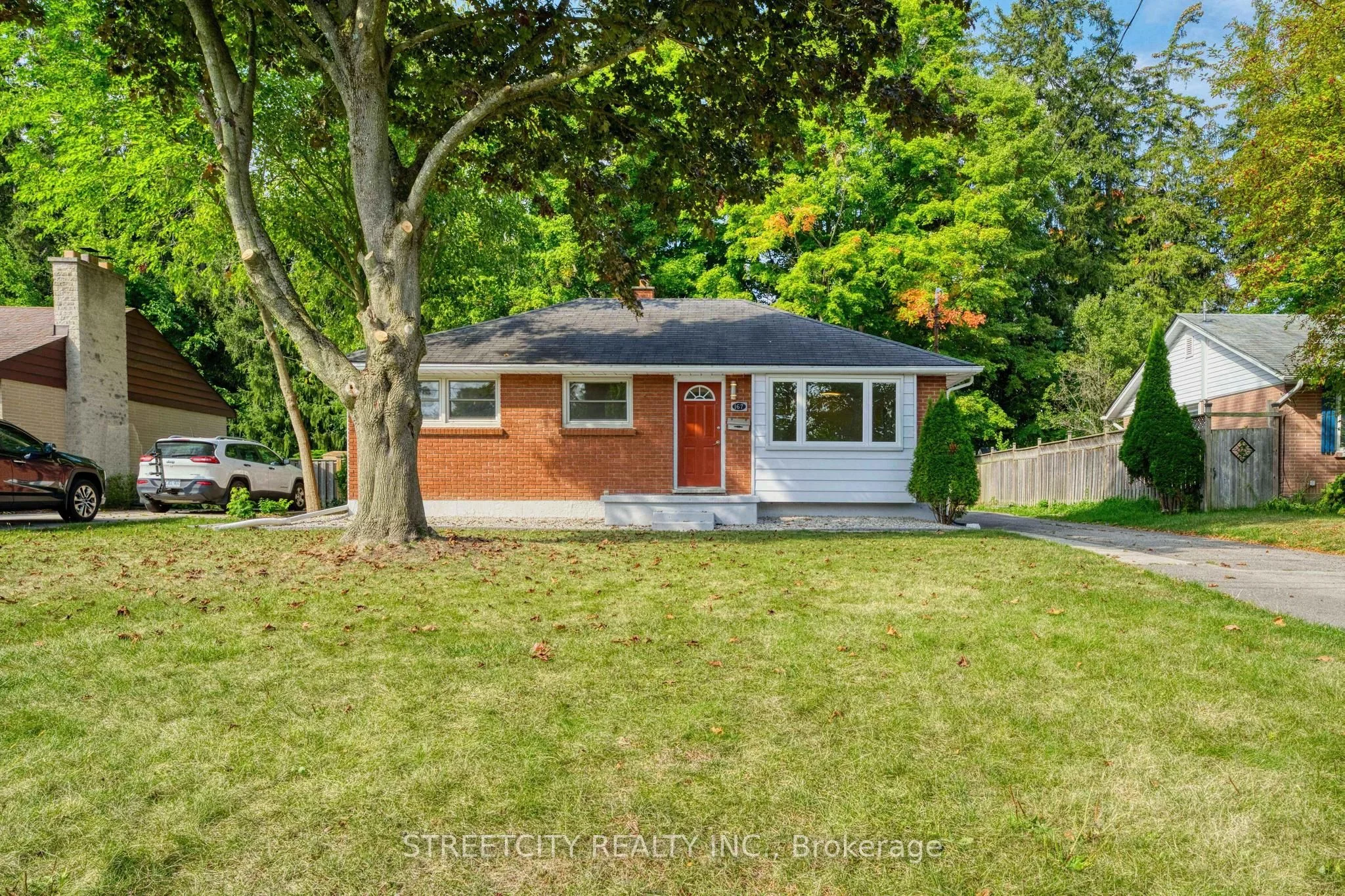 167 Trowbridge Avenue, London South, ON N6J 3M2