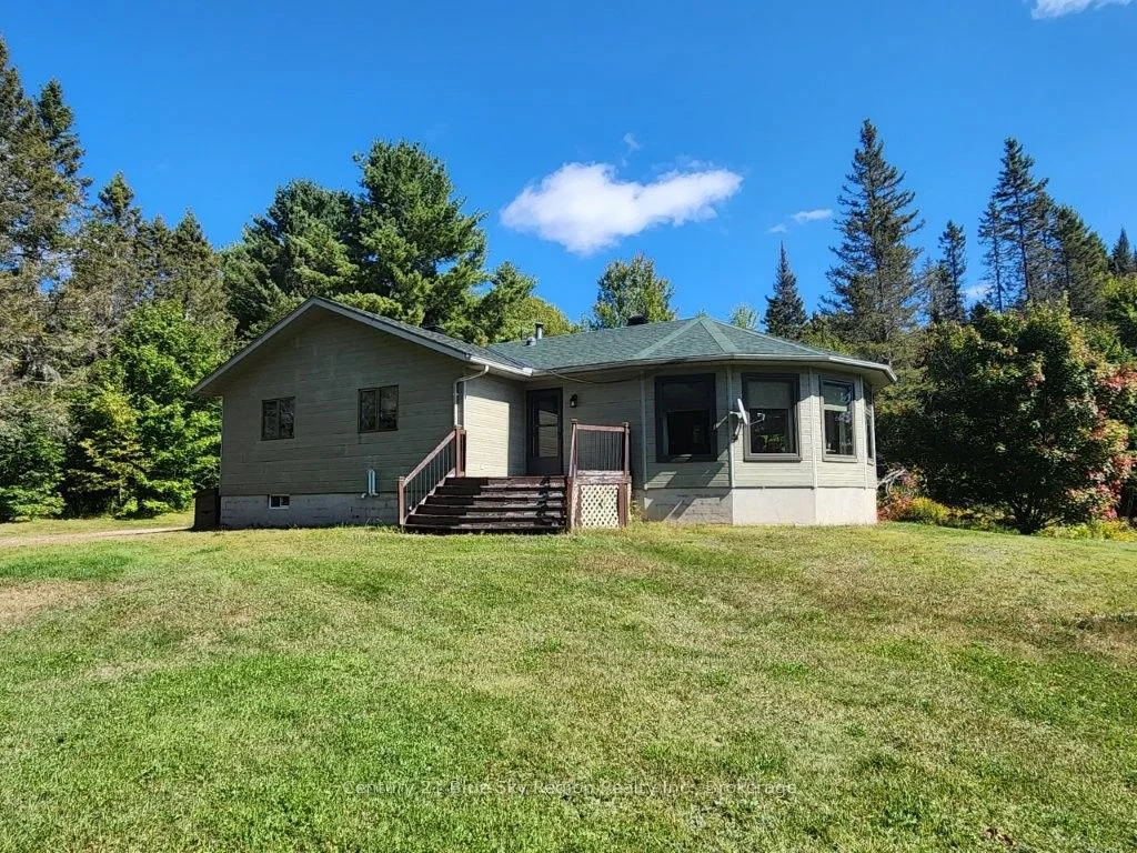 132 Grand Desert Road, Bonfield, ON P0H 1E0