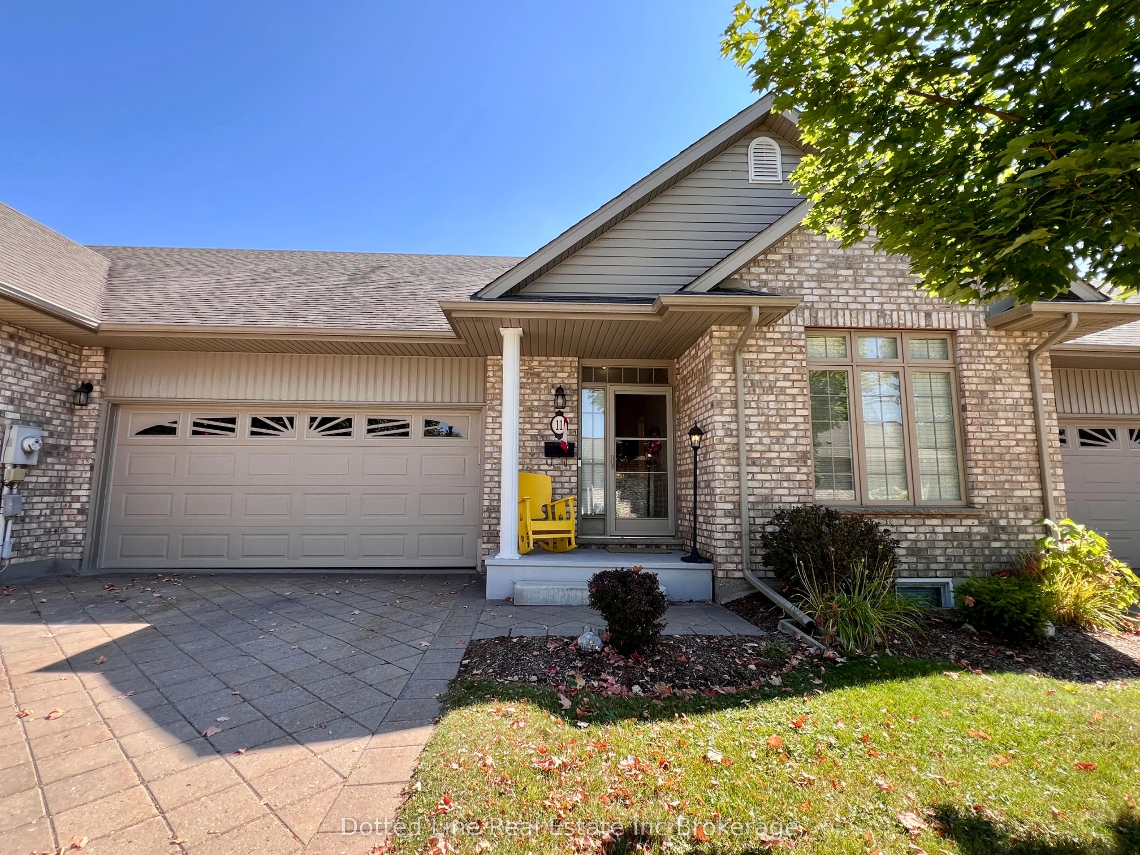 500 Lakeview Drive 11, Woodstock, ON N4T 1W4