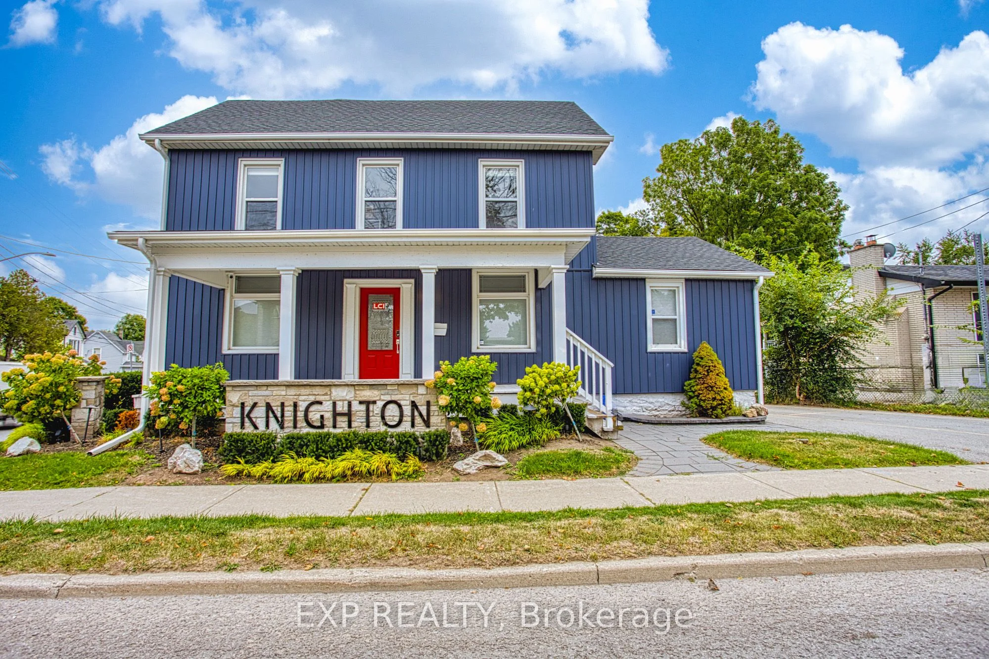 42 Ontario Street, Grimsby, ON L3M 3H1