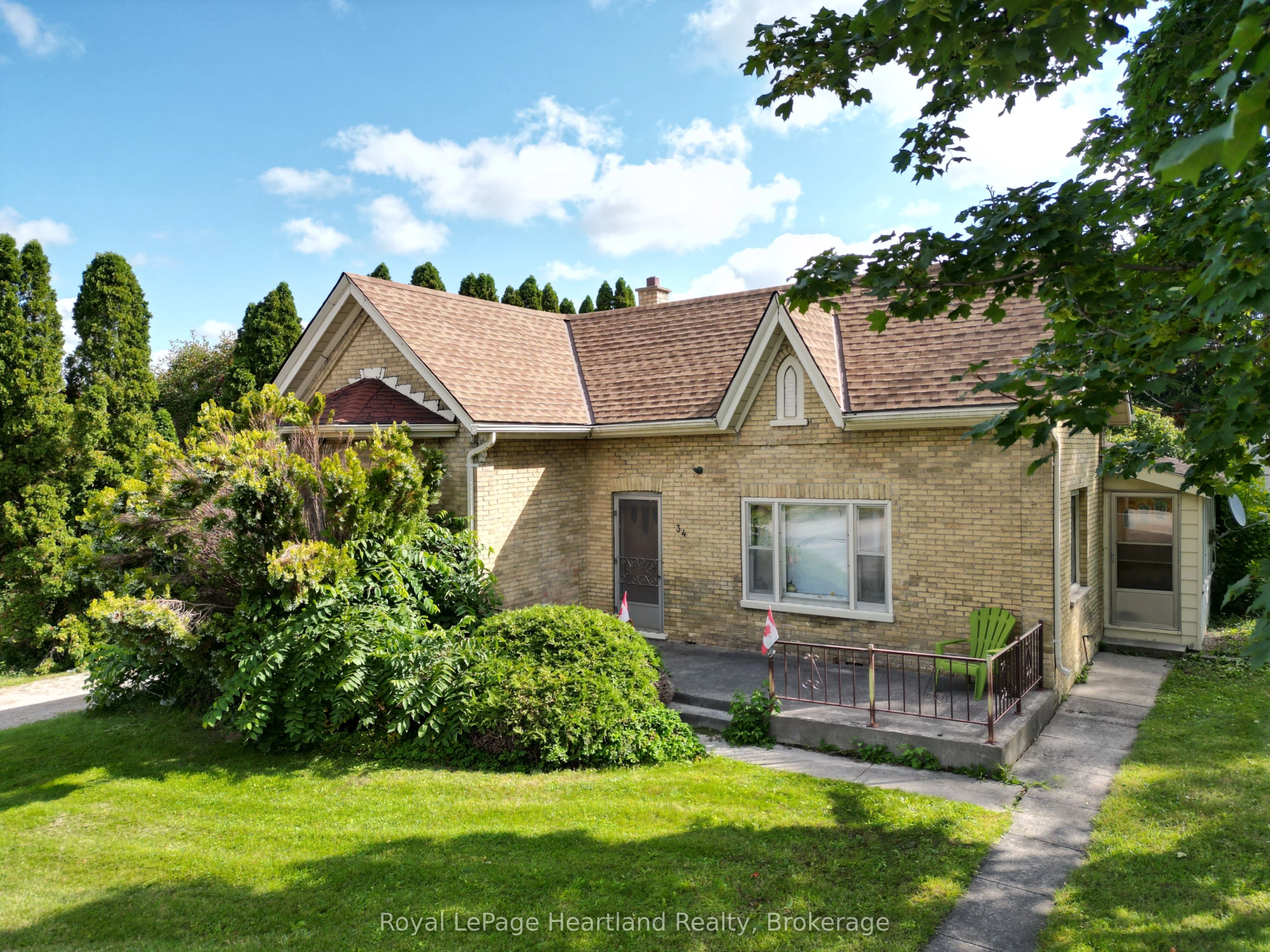 34 Main Street S, South Huron, ON N0M 1S1
