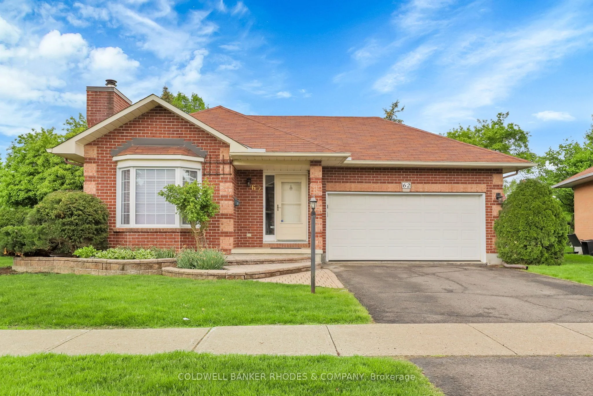 62 Beechfern Drive, Stittsville - Munster - Richmond, ON K2S 1E3