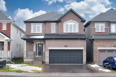 Detached in Barrhaven