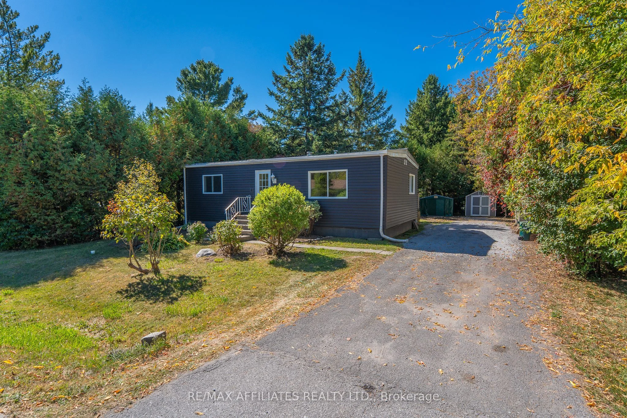 5 Fringewood Drive, Stittsville - Munster - Richmond, ON K2S 1T1