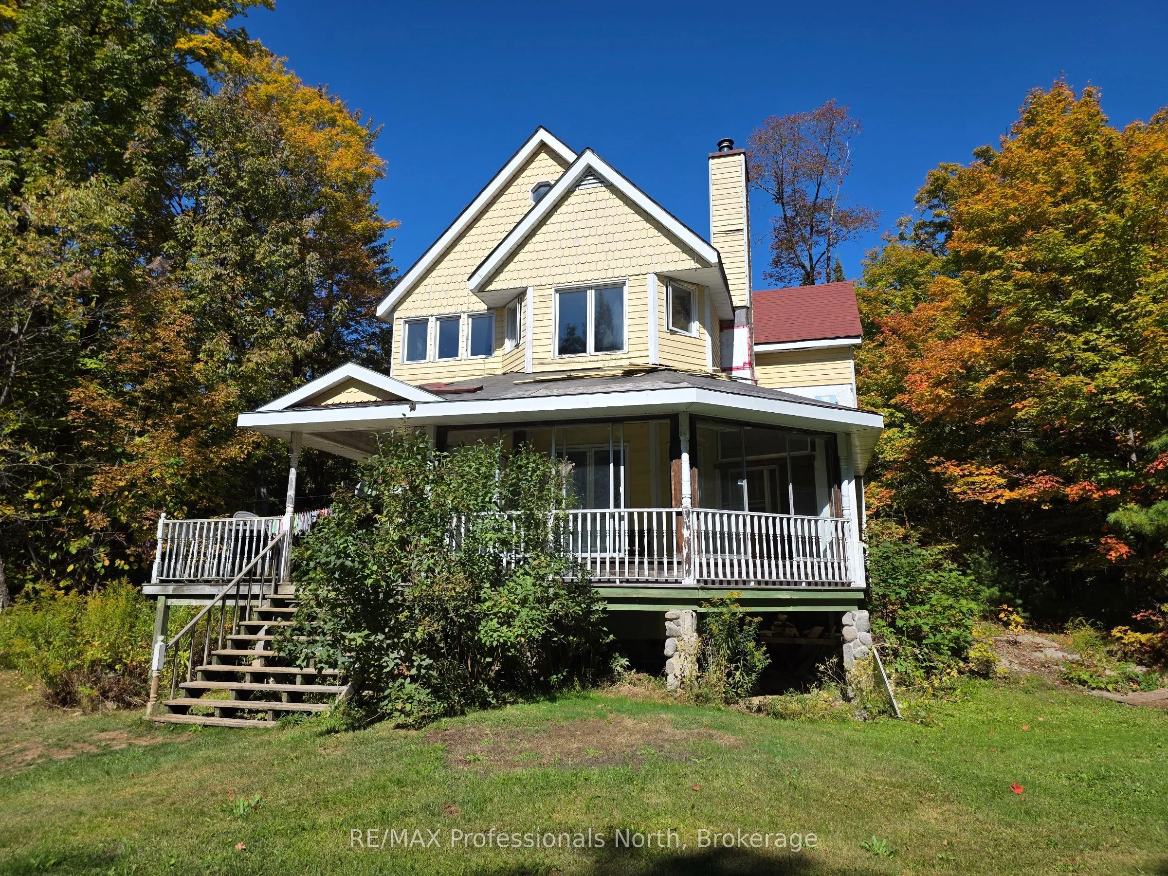 92 Concession 2 & 3 Road W, Huntsville, ON P1H 2J3