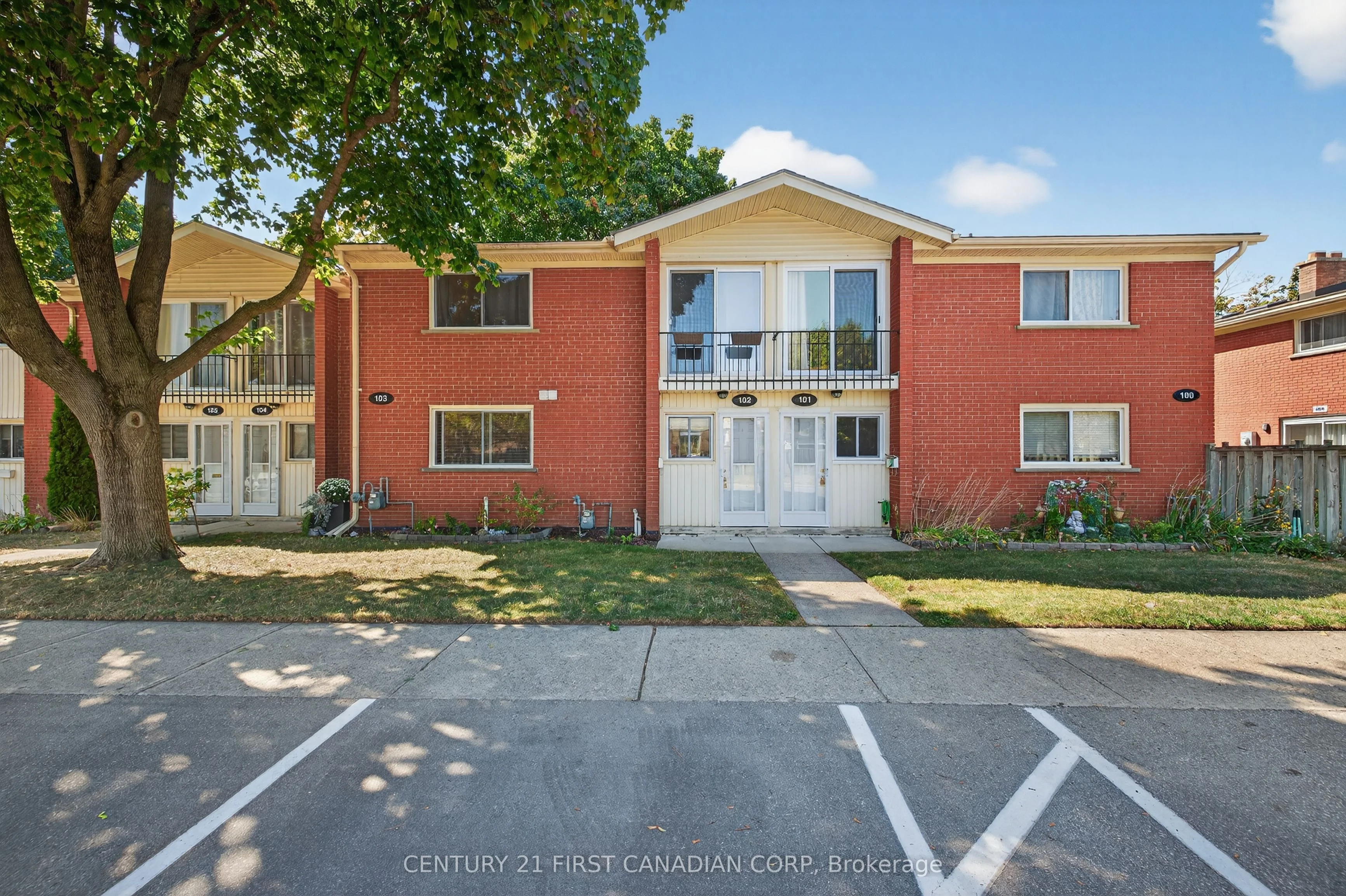 1090 Kipps Lane 102, London East, ON N5Y 1V4