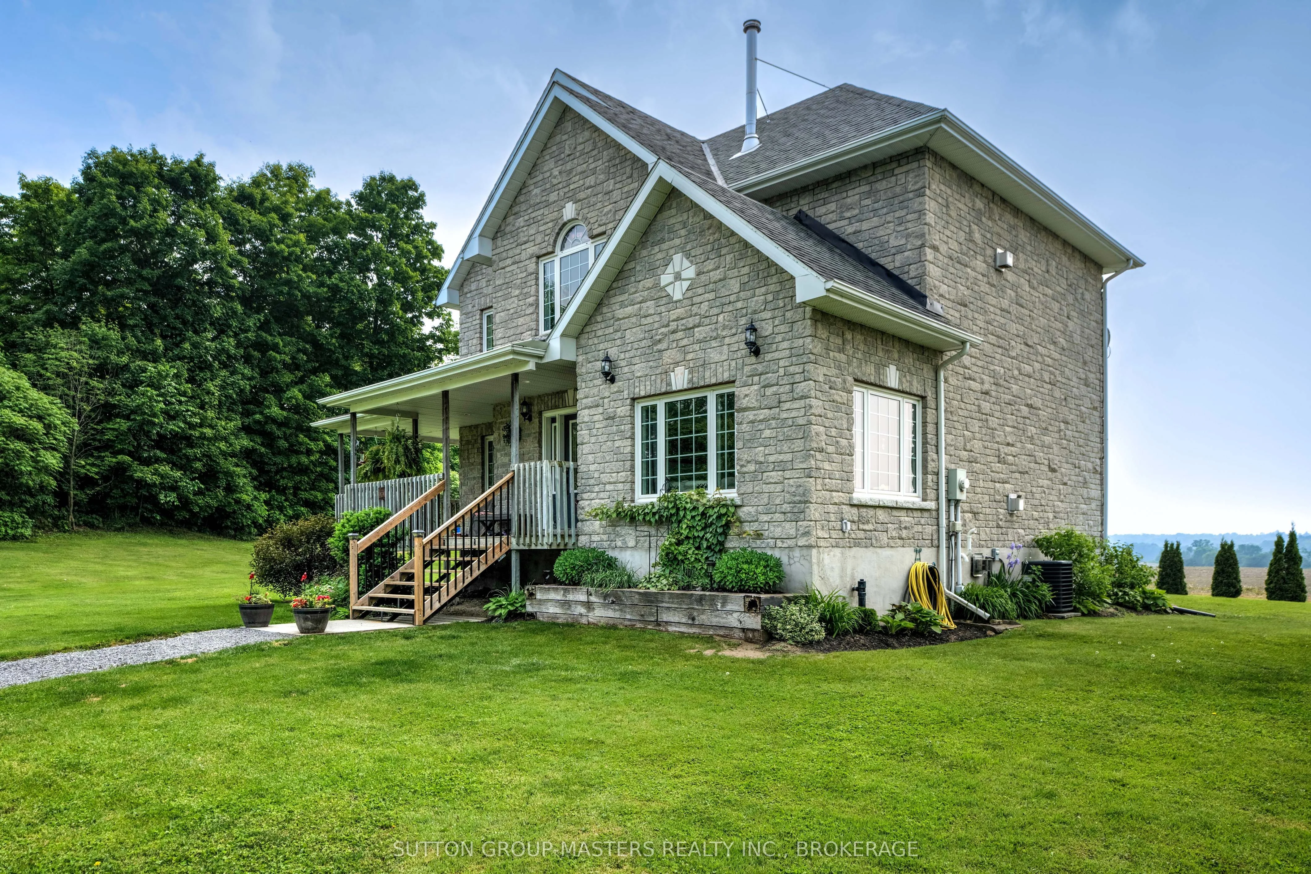 302 Greens Road, Leeds And The Thousand Islands, On K0h 2n0