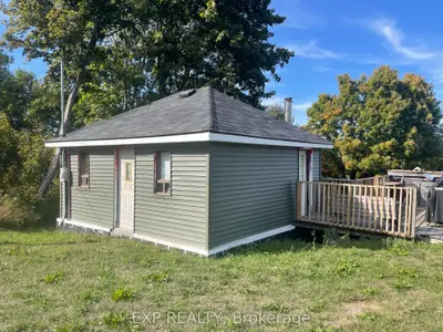 Detached in Brudenell, Lyndoch and Raglan